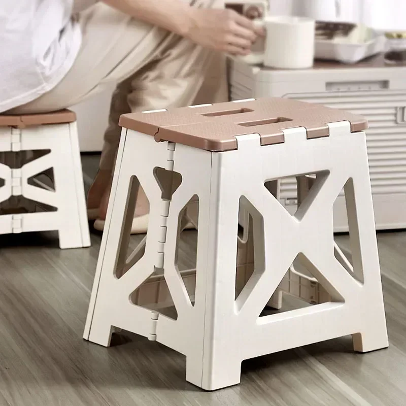 Przenośny plastikowy składany  – Kids Outdoor Folding Chair recenzja i cena