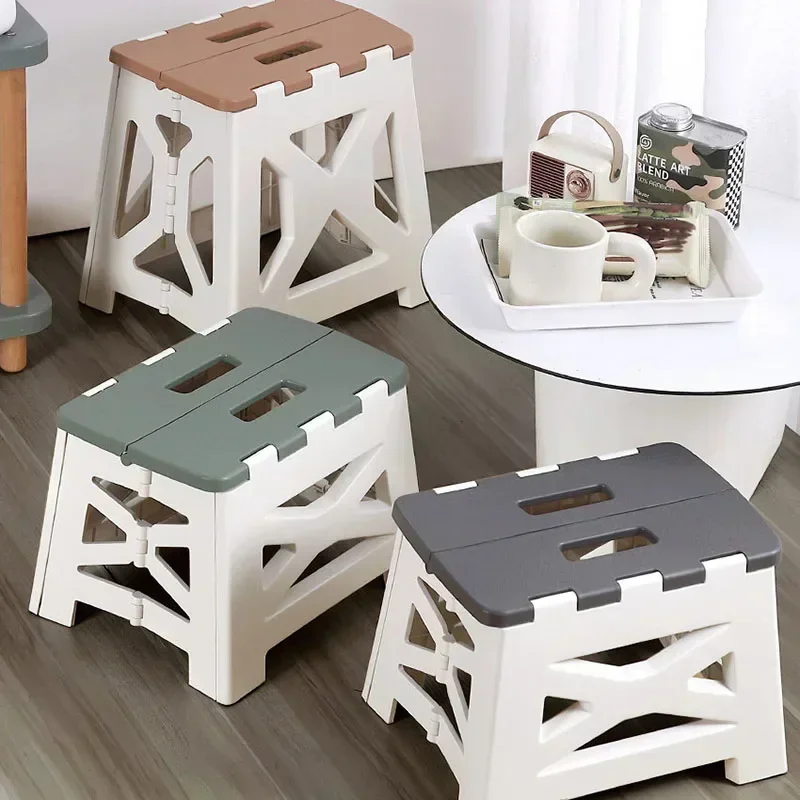 Przenośny plastikowy składany  – Kids Outdoor Folding Chair recenzja i cena